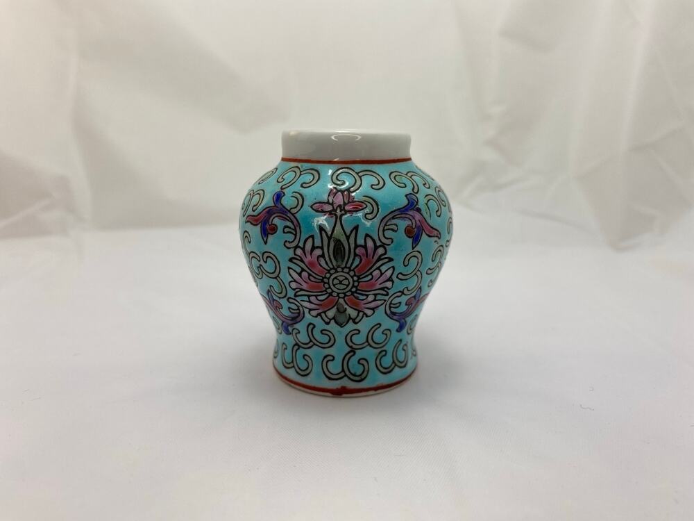 Vintage Chinese Turquoise Mun Shou Longevity Porcelain Miniature Vase Jar 2"